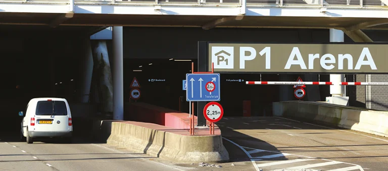 Smart Parking: P1 ArenA